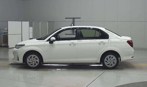 Toyota Corolla Axio из Японии – без риска и переплат